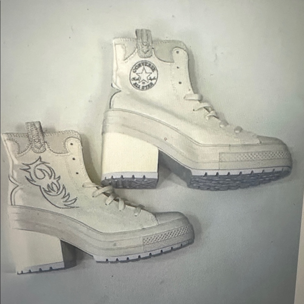 New Woman’s Converse Chuck 70 De Luxe Heel Western Hi Platform Sneaker 10.5